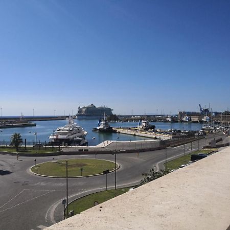 Casa Cavallotti - Modern Apartment Between Train Station And Port Civitavecchia Exterior photo